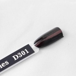 Gel polish Komilfo Deluxe Series D301 8 ml (black-burgundy with micro-shine)