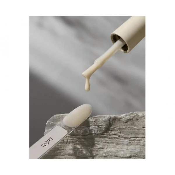 Color rubber base HELLO Ivory 15 ml Color rubber base HELLO Ivory 15 ml
