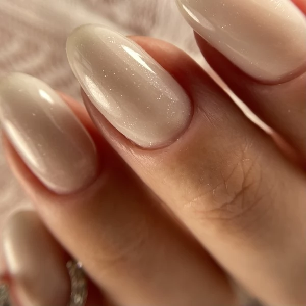 Base NAILSOFTHEDAY Milk shimmer 002 10 ml
