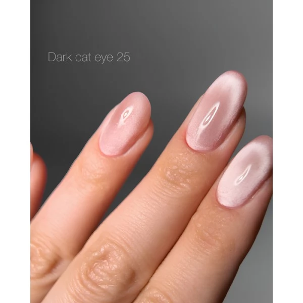 Dark gel polish Cat Eye 25 10 ml Dark gel polish Cat Eye 25 10 ml