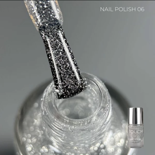 Touch Nail Polish 8 ml 06 Touch Nail Polish 8 ml 06