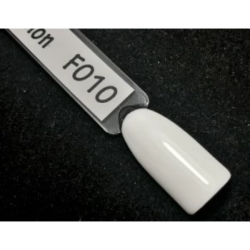 Gel polish F010 8 ml Komilfo French