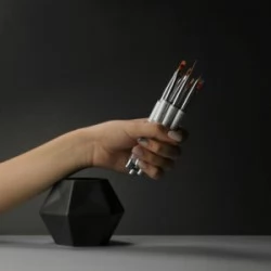 Brush KOMILFO