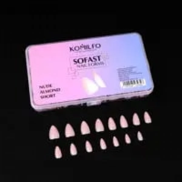Komilfo SoFast Nail Forms Nude Almond Short 300 pcs Komilfo SoFast Nail Forms Nude Almond Short 300 pcs